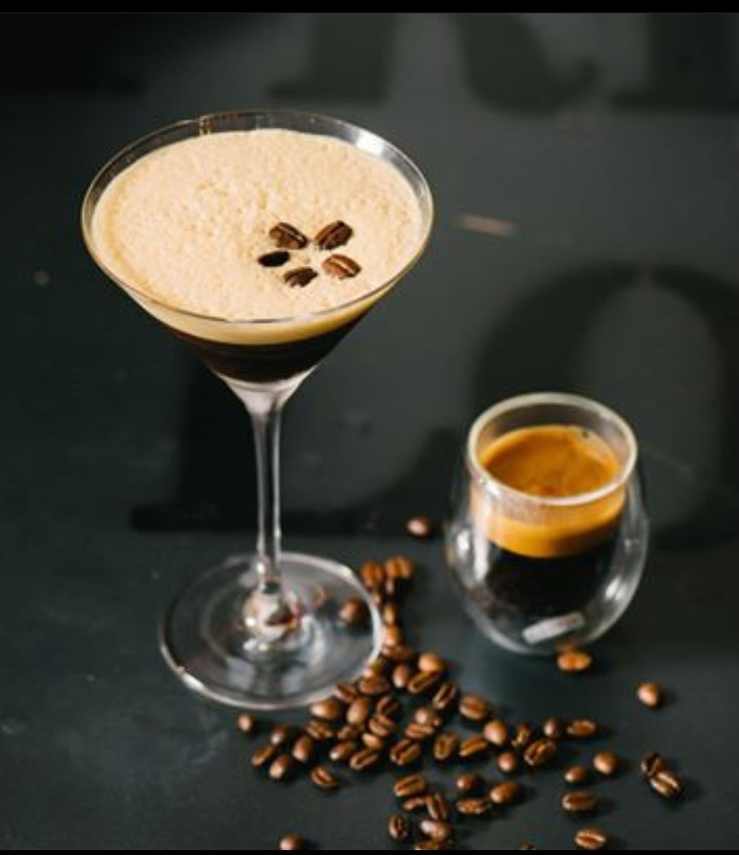 Cocktail at The Springs bar — restaurant near Gosford